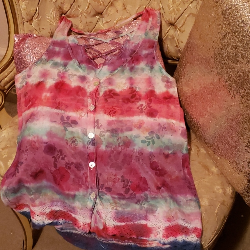 Light weight tank top